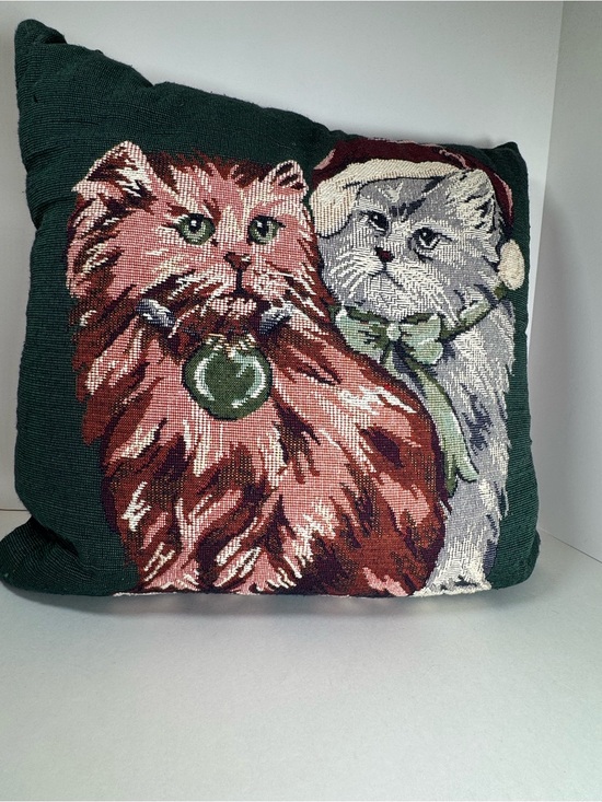 No Brand Other - Christmas Cat Tapestry Pillow Green Red Accents Holiday Decor Gray White 16” 16”